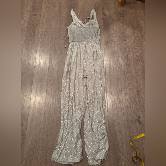 Women's Jessica Simpson xsJumpsuit - Picture 3 of 3